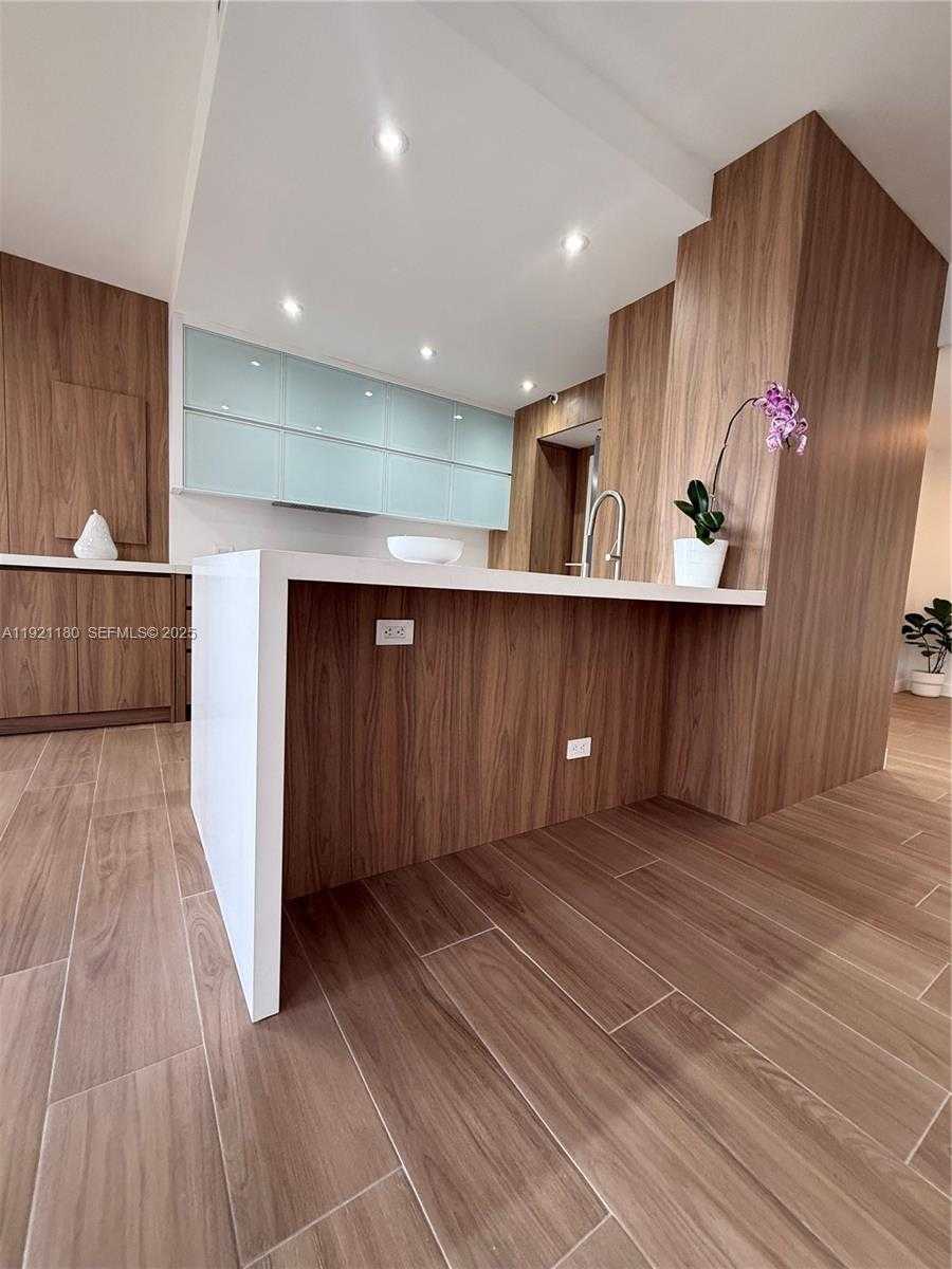 Small Image of 20191 EAST COUNTRY CLUB DR #504, Aventura Number 30