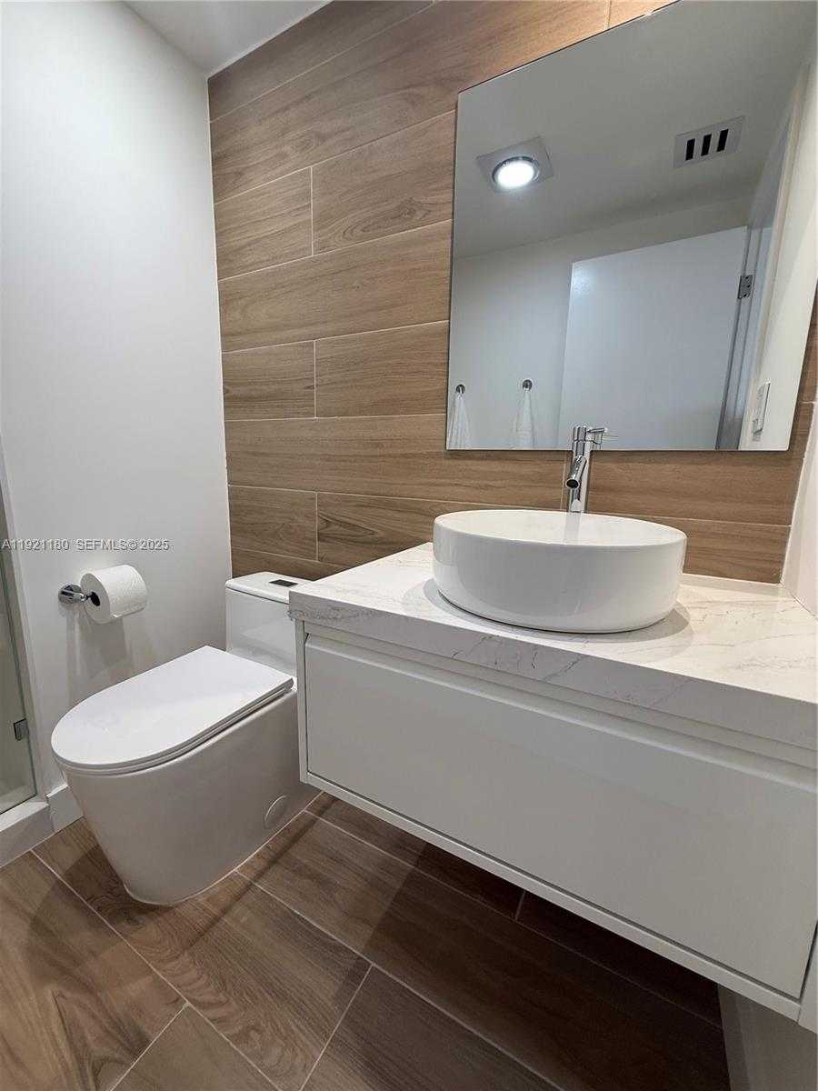 Small Image of 20191 EAST COUNTRY CLUB DR #504, Aventura Number 33