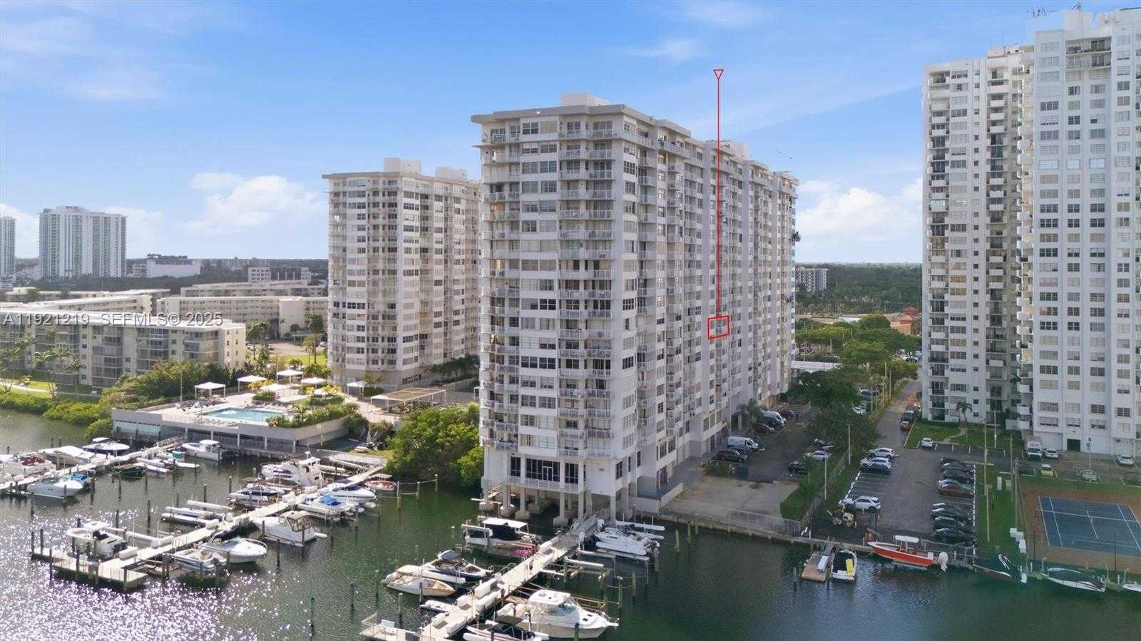 Small Image of 18071 BISCAYNE BLVD #802, Aventura Number 19