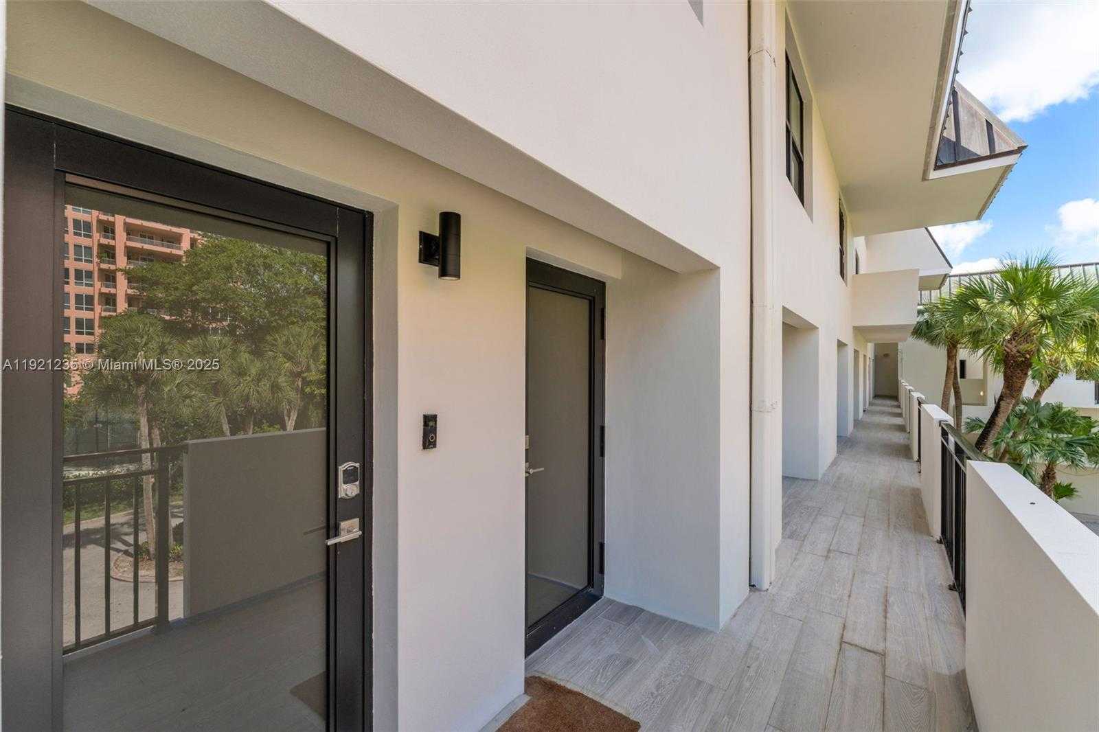 Small Image of 6901 EDGEWATER DR #315, Coral Gables Number 2