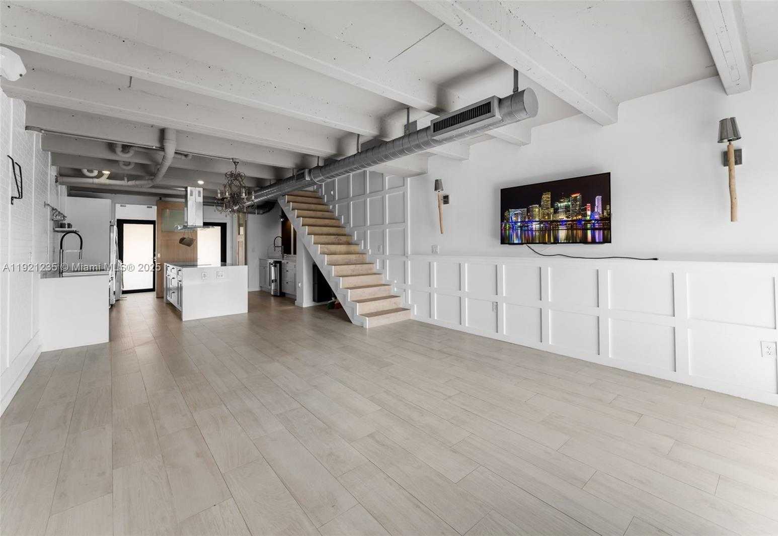 Small Image of 6901 EDGEWATER DR #315, Coral Gables Number 7