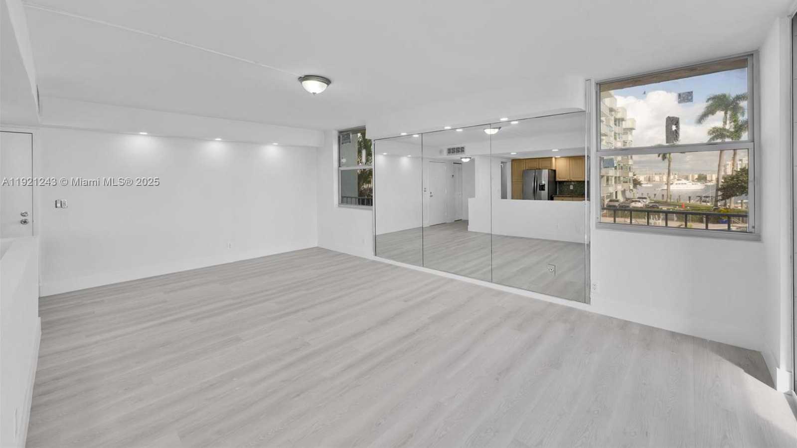 Small Image of 16570 NORTH EAST 26TH AVE #2A, North Miami Beach Number 10