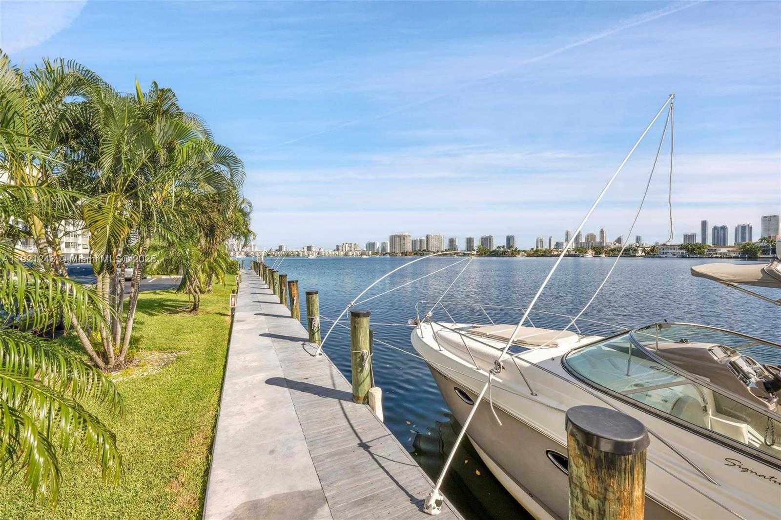 Small Image of 16570 NORTH EAST 26TH AVE #2A, North Miami Beach Number 33