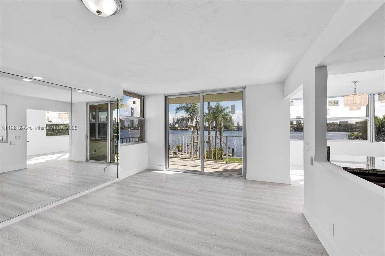 Small Image of 16570 NORTH EAST 26TH AVE #2A, North Miami Beach Number 4
