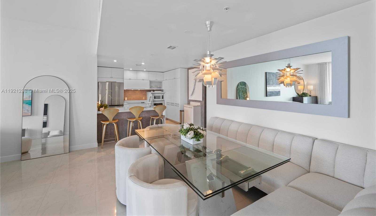 Imagen de Pequeño Objeto