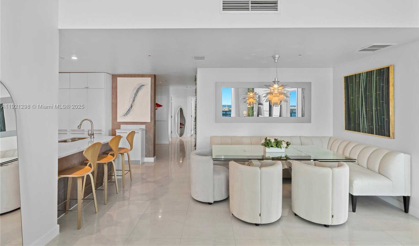 Imagen de Pequeño Objeto