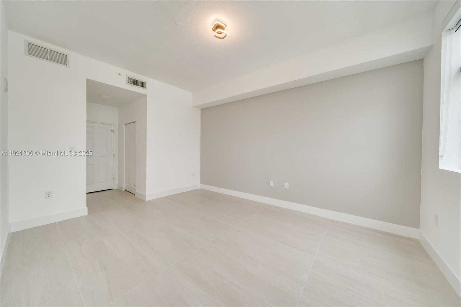 Small Image of 140 SOUTH DIXIE HWY #1007, Hollywood Number 14