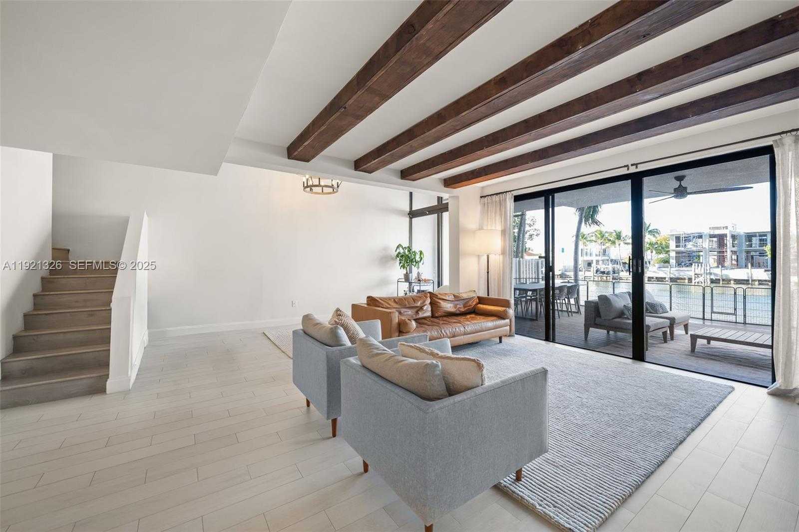 Small Image of 429 POINCIANA DR #1415, Sunny Isles Beach Number 6