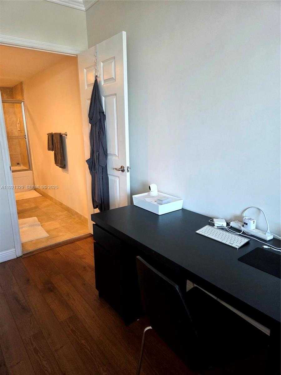 Small Image of 1755 EAST HALLANDALE BEACH BLVD #305E, Hallandale Beach Number 21