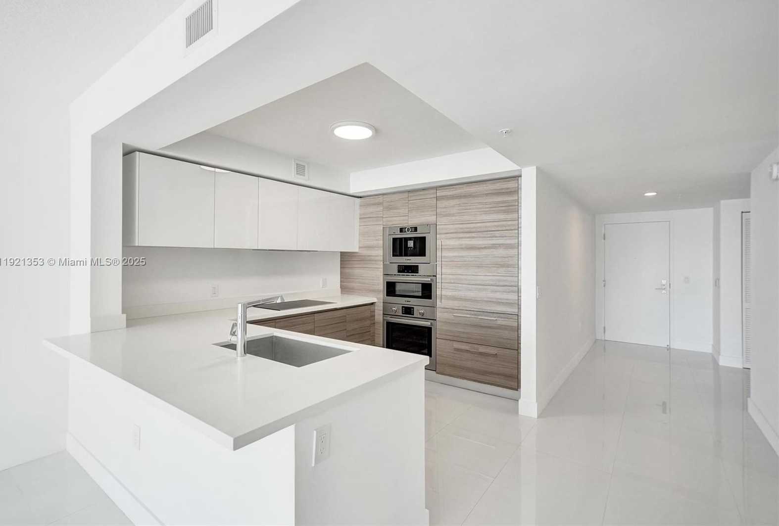 Small Image of 330 SUNNY ISLES BLVD #5-805, Sunny Isles Beach Number 18