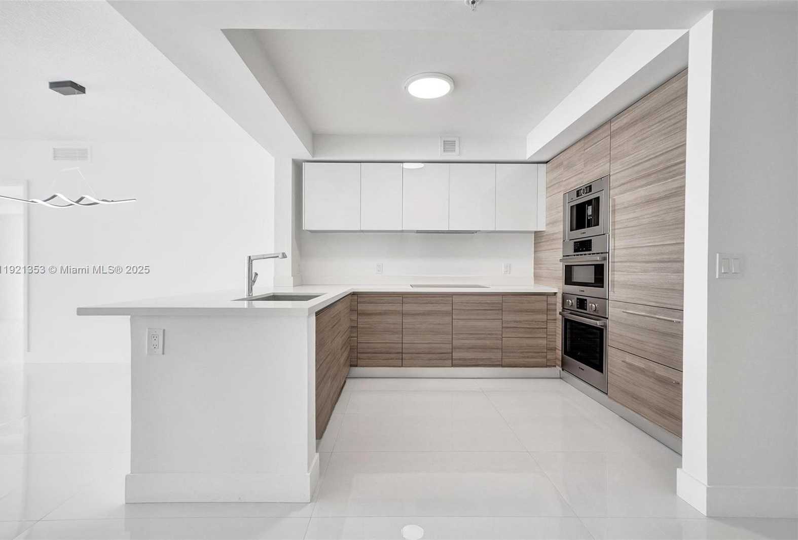 Small Image of 330 SUNNY ISLES BLVD #5-805, Sunny Isles Beach Number 19