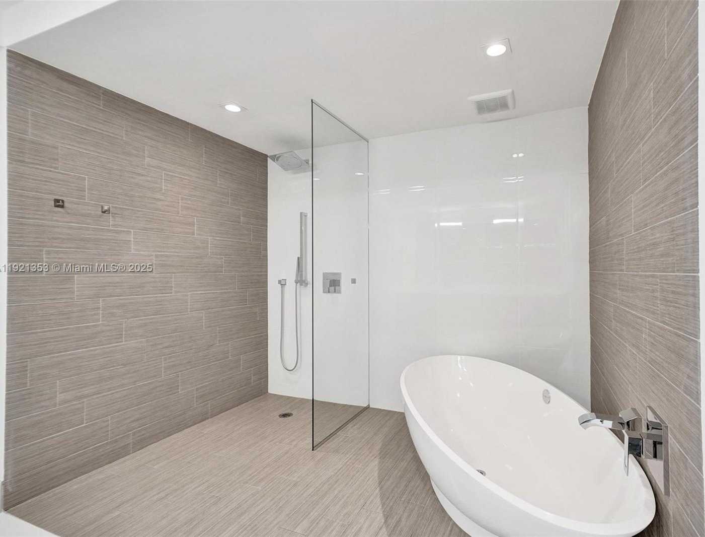 Small Image of 330 SUNNY ISLES BLVD #5-805, Sunny Isles Beach Number 52