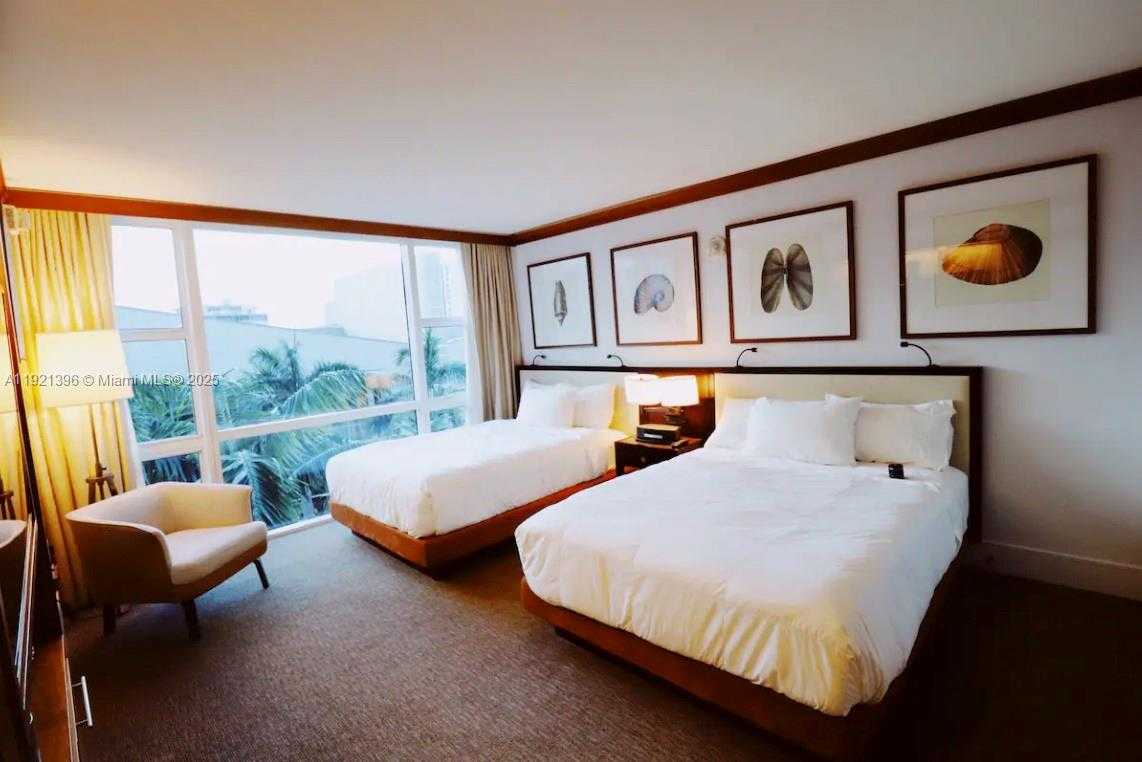 Small Image of 6801 COLLINS AVE #315, Miami Beach Number 15