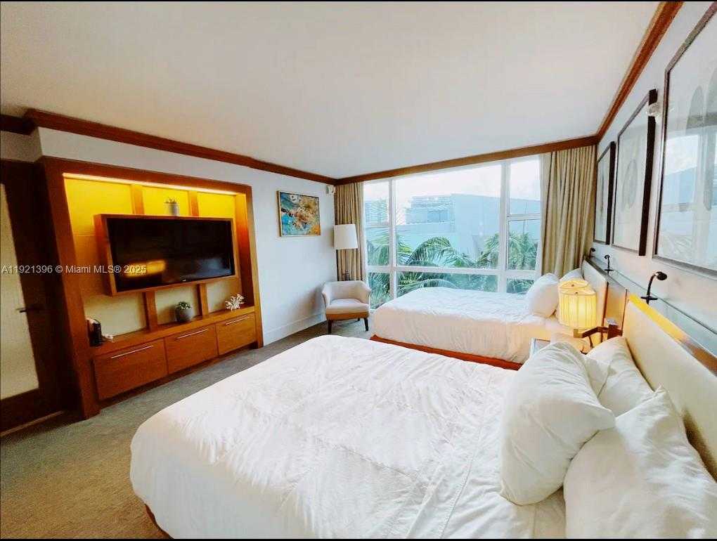 Small Image of 6801 COLLINS AVE #315, Miami Beach Number 16