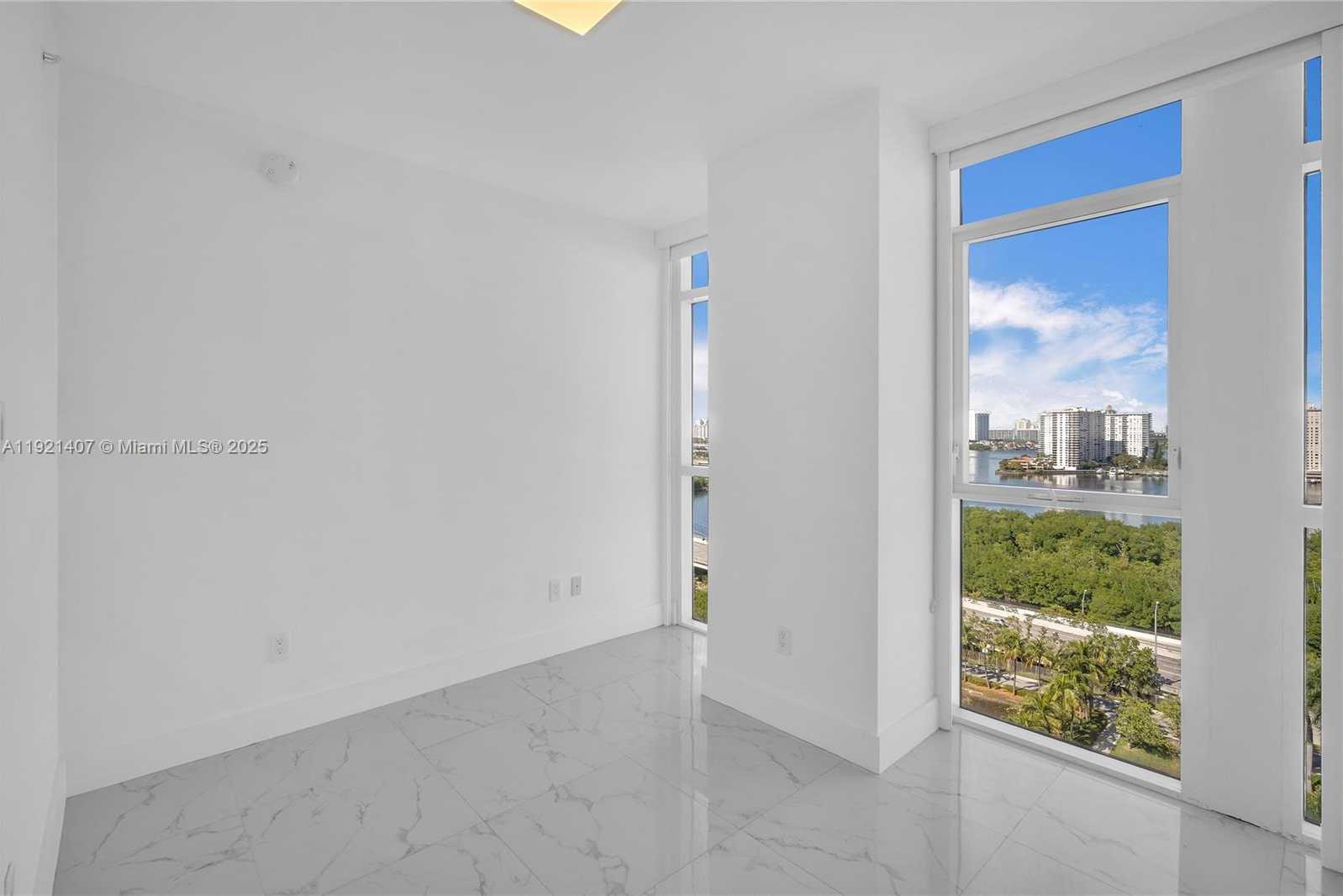 Small Image of 400 SUNNY ISLES BLVD #1519, Sunny Isles Beach Number 31