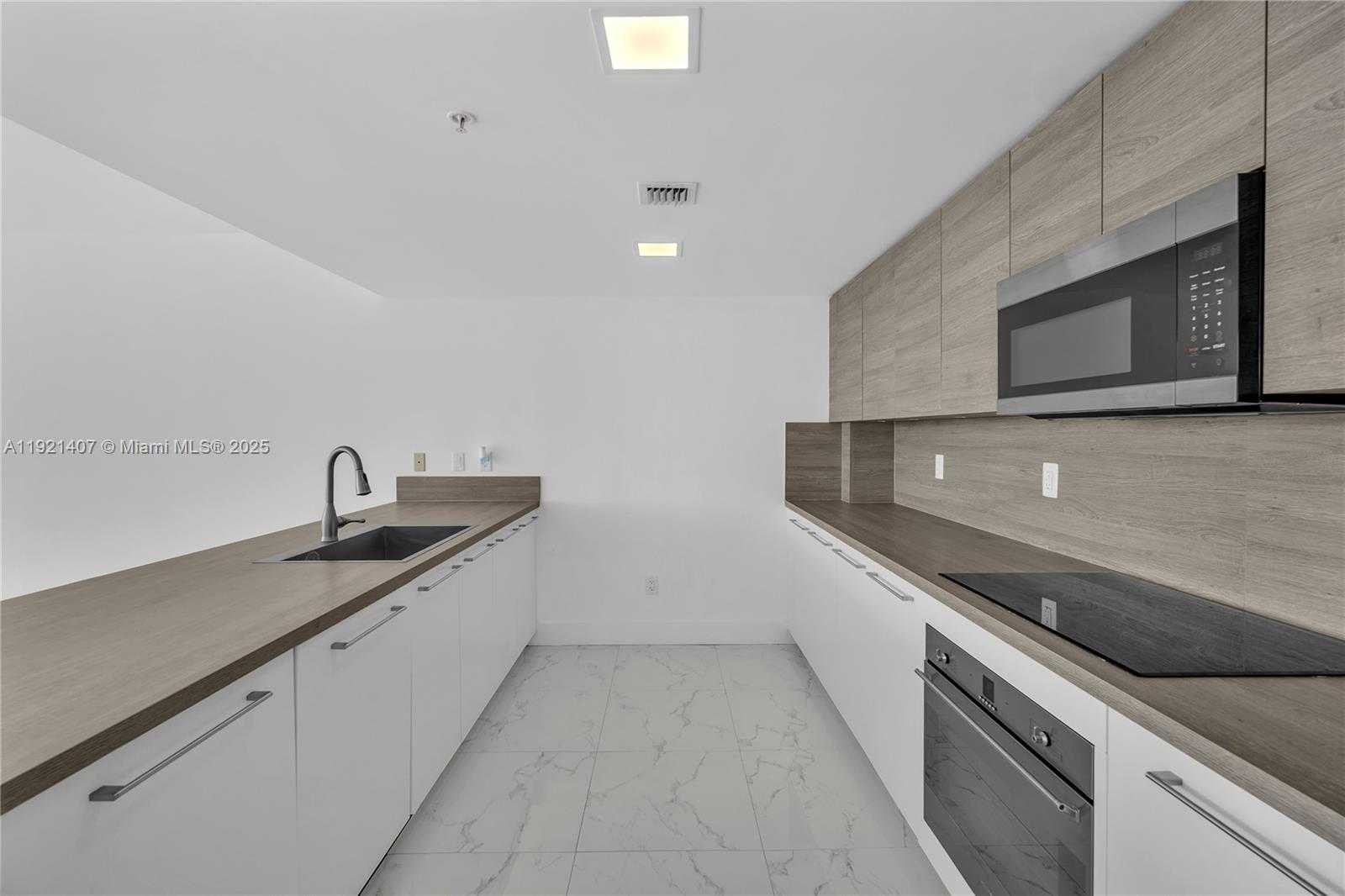 Small Image of 400 SUNNY ISLES BLVD #1519, Sunny Isles Beach Number 37