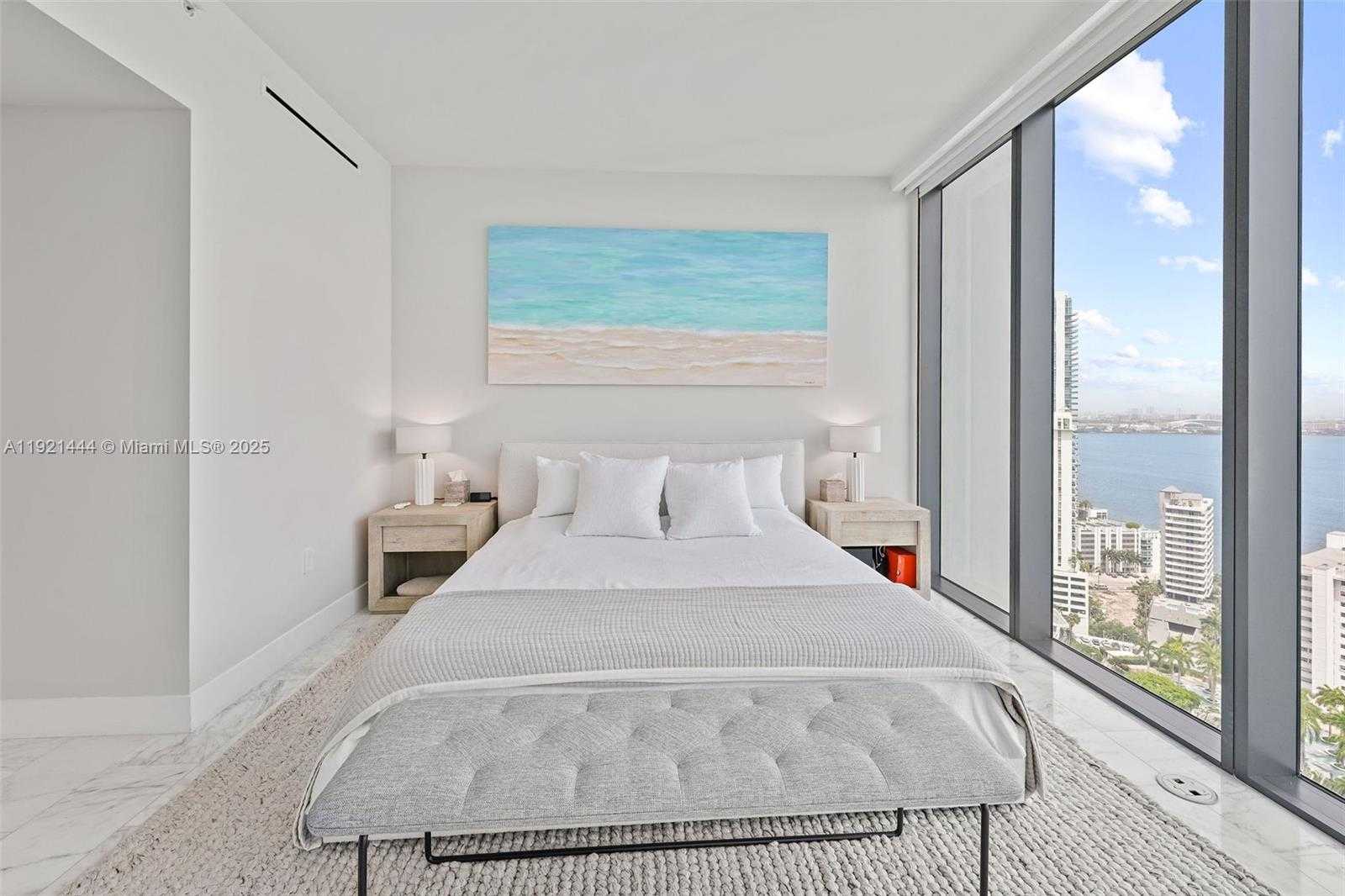 Small Image of 1451 BRICKELL AVE #2802, Miami Number 18