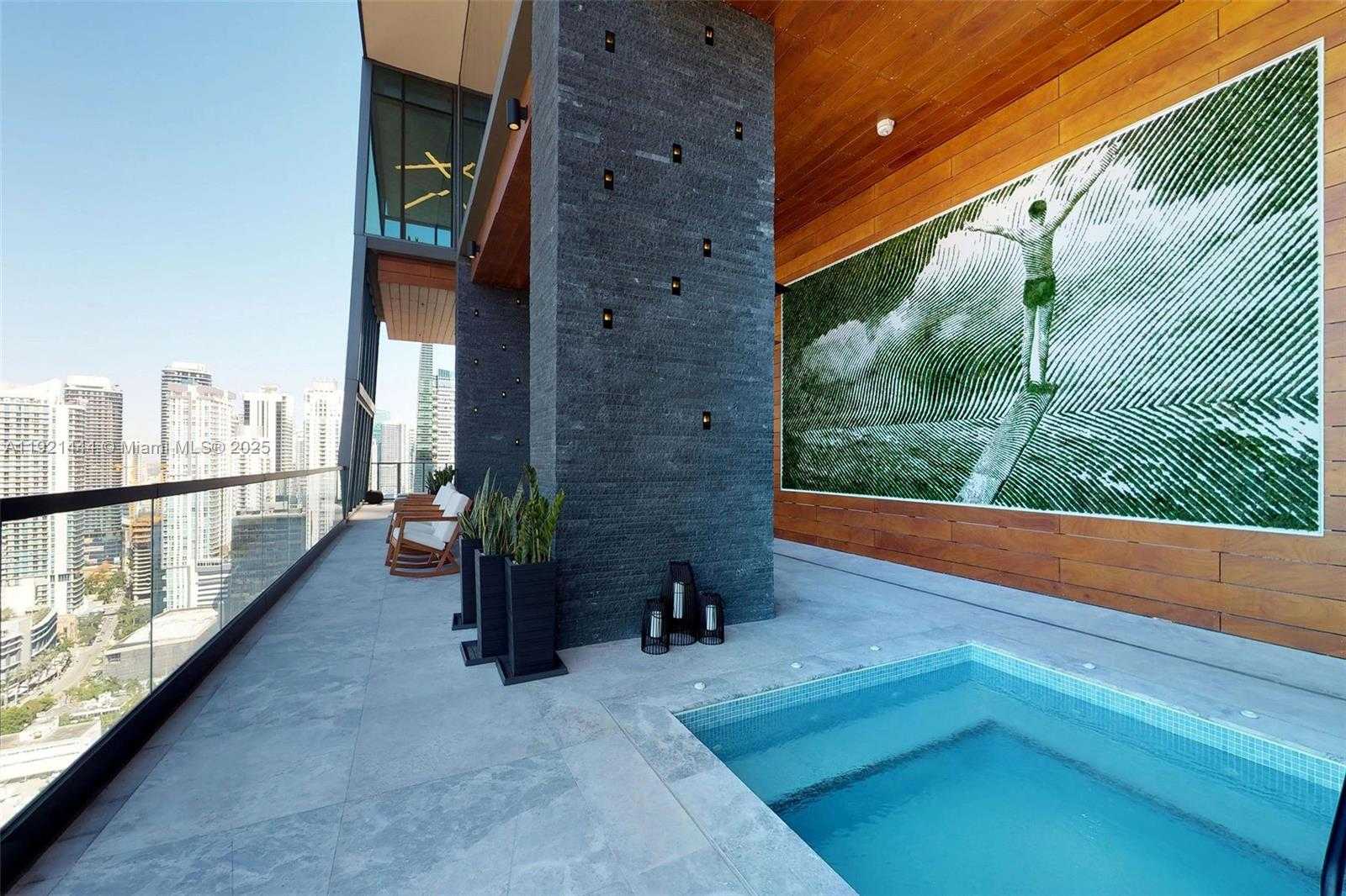 Small Image of 1451 BRICKELL AVE #2802, Miami Number 26