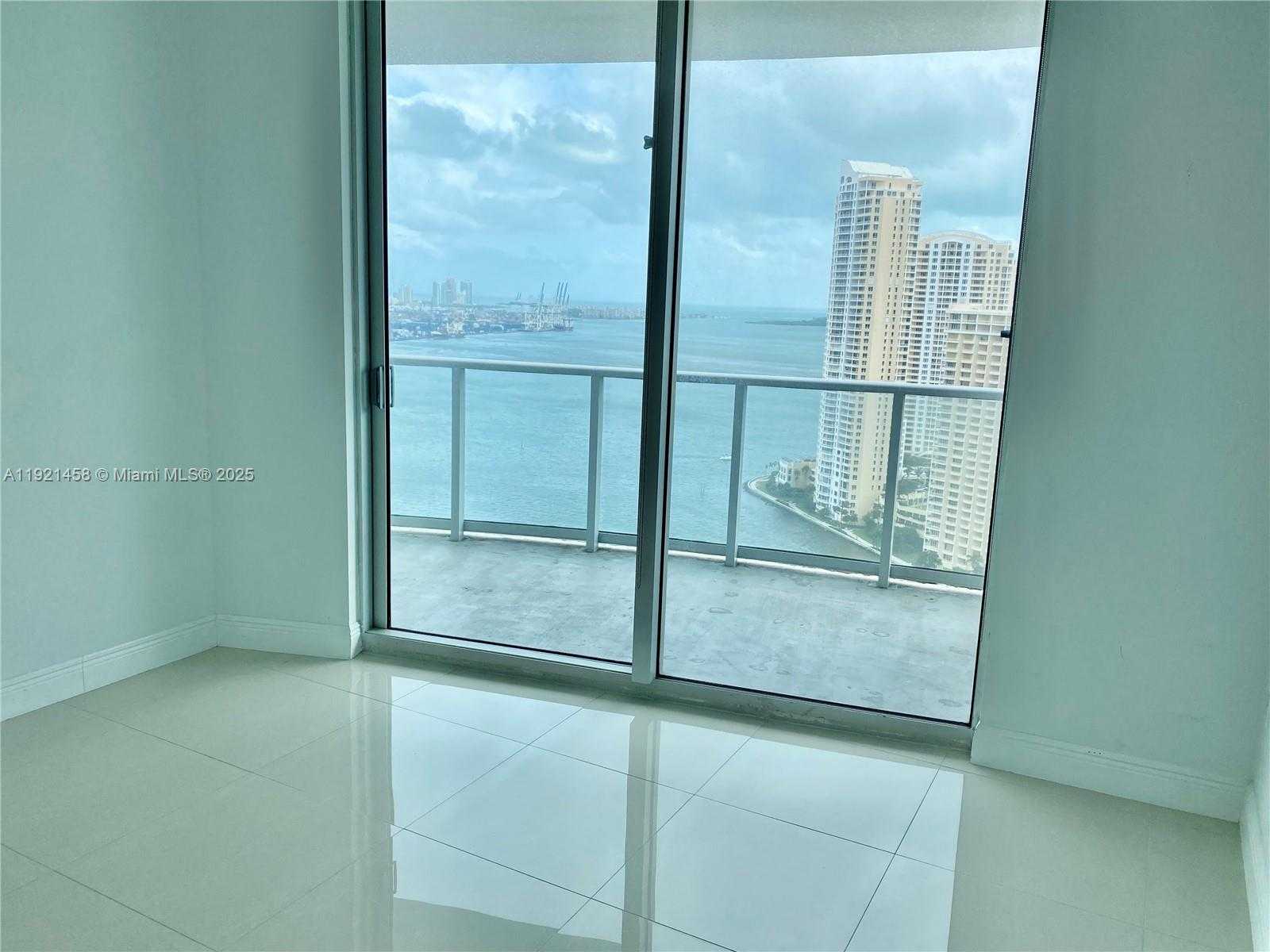 Small Image of 300 SOUTH BISCAYNE BLVD #2710, Miami Number 6