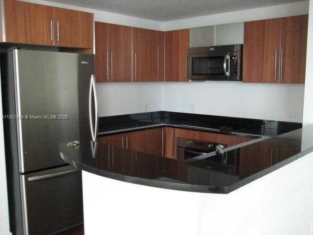 Small Image of 300 SOUTH BISCAYNE BLVD #2710, Miami Number 8