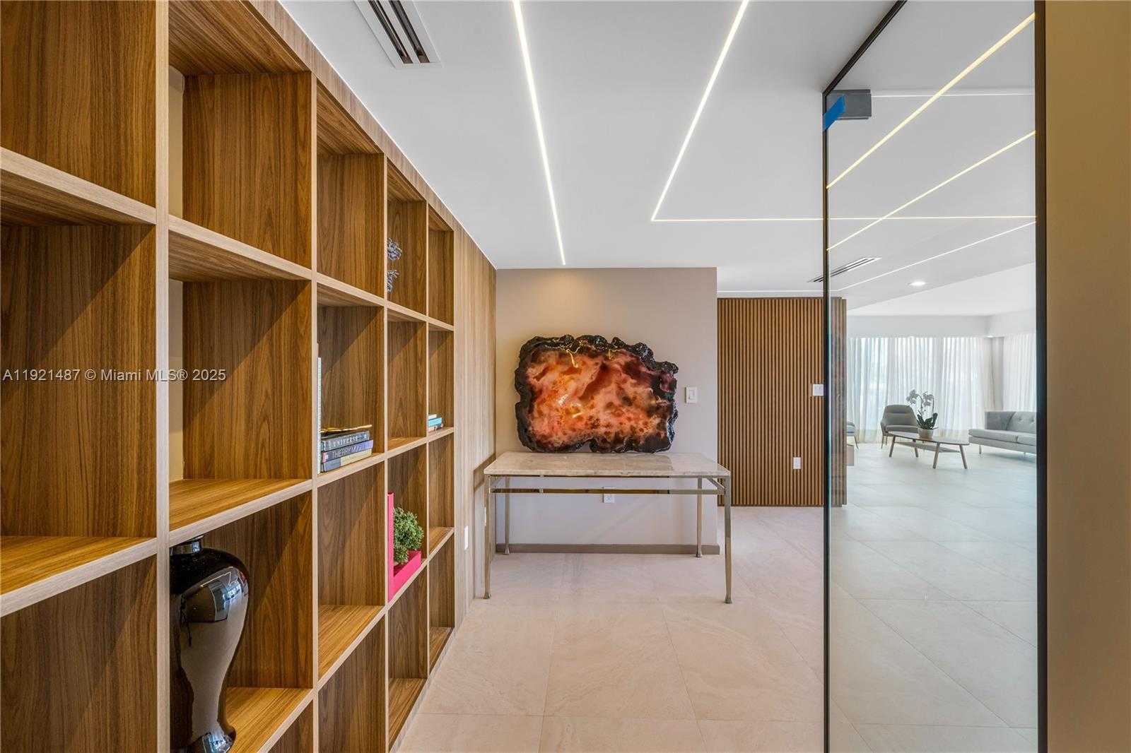 Small Image of 10155 COLLINS AVE #202, Bal Harbour Number 25