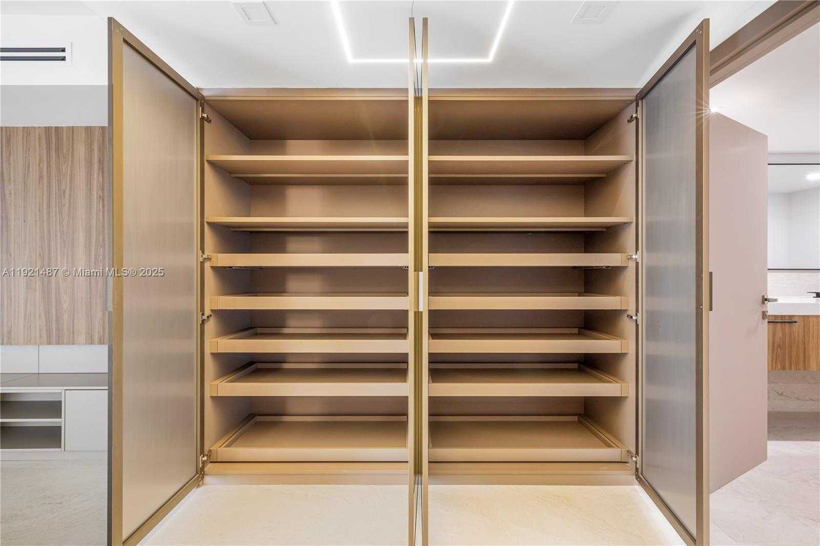 Small Image of 10155 COLLINS AVE #202, Bal Harbour Number 37