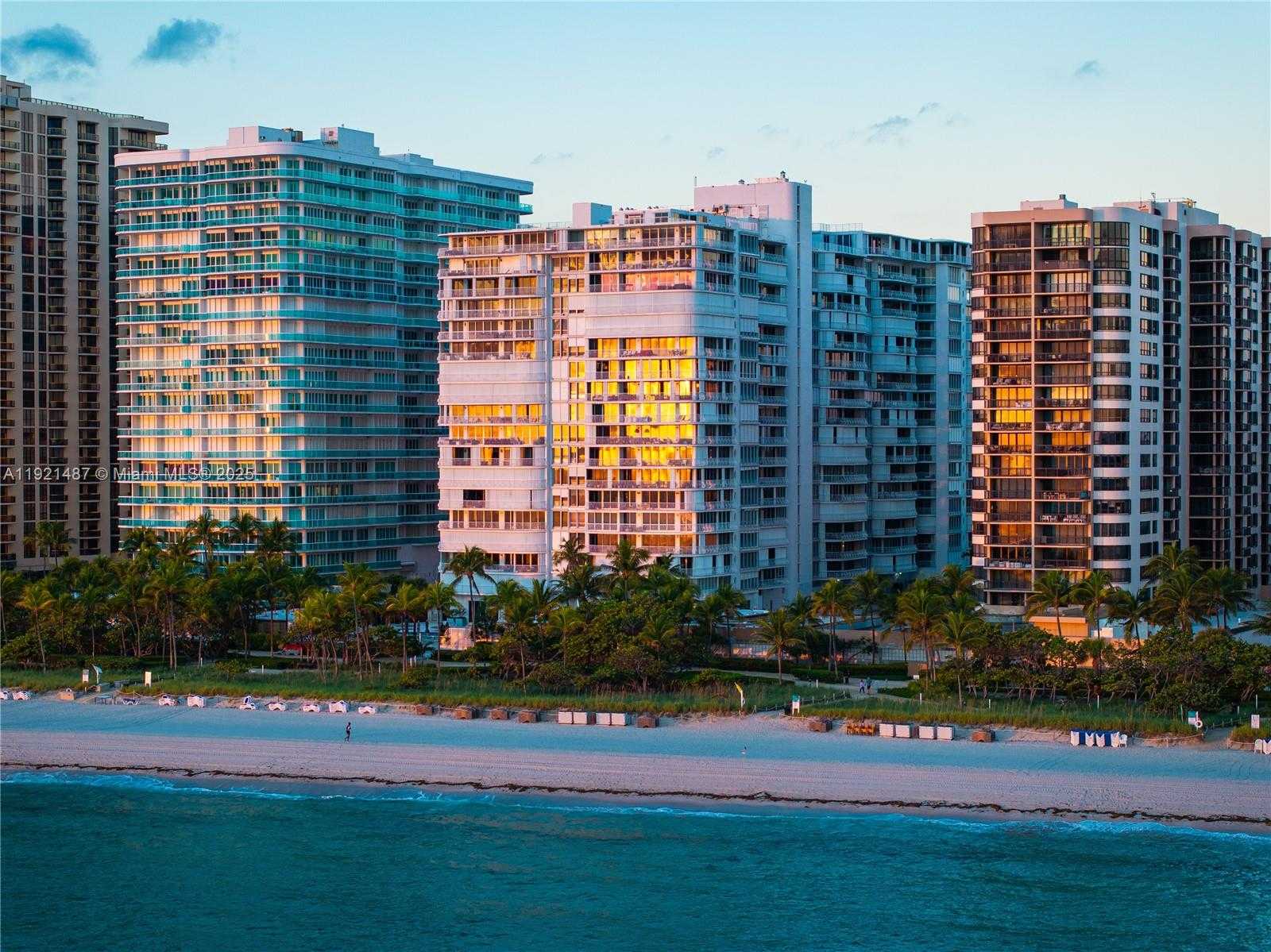 Small Image of 10155 COLLINS AVE #202, Bal Harbour Number 4