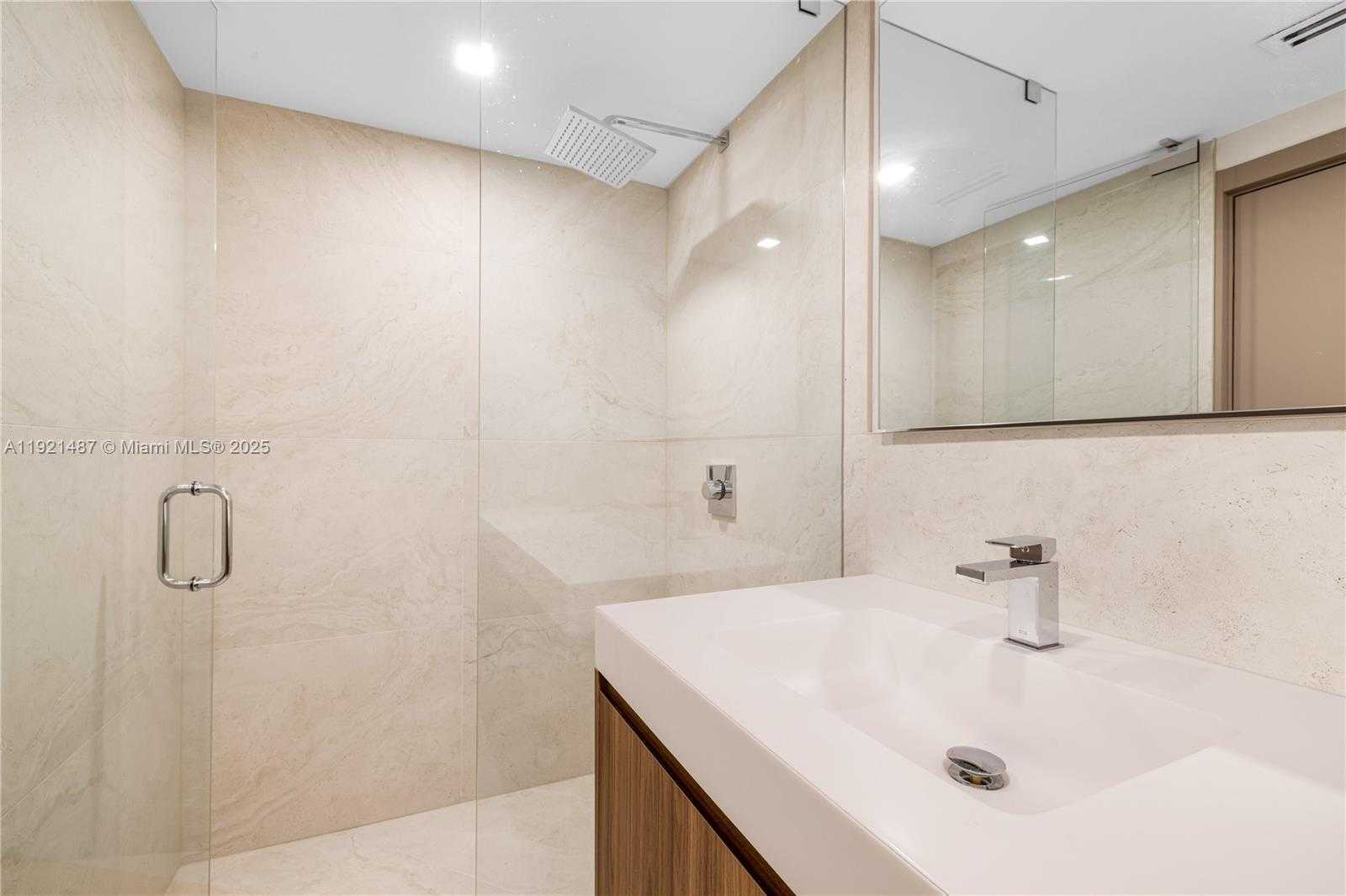 Small Image of 10155 COLLINS AVE #202, Bal Harbour Number 43
