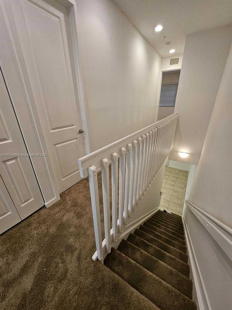 Imagen de Pequeño Objeto