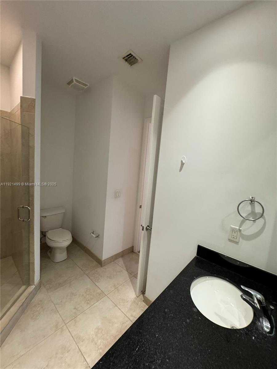 Imagen de Pequeño Objeto