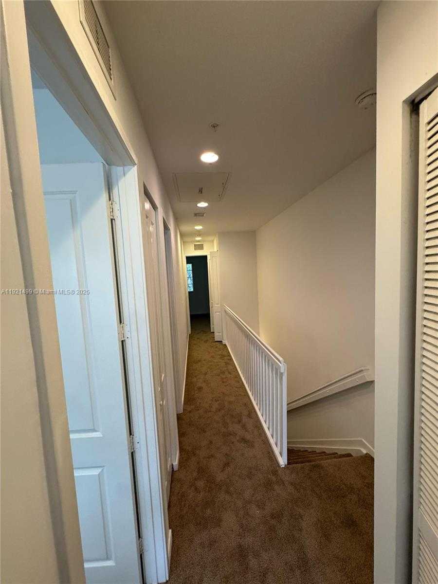 Imagen de Pequeño Objeto