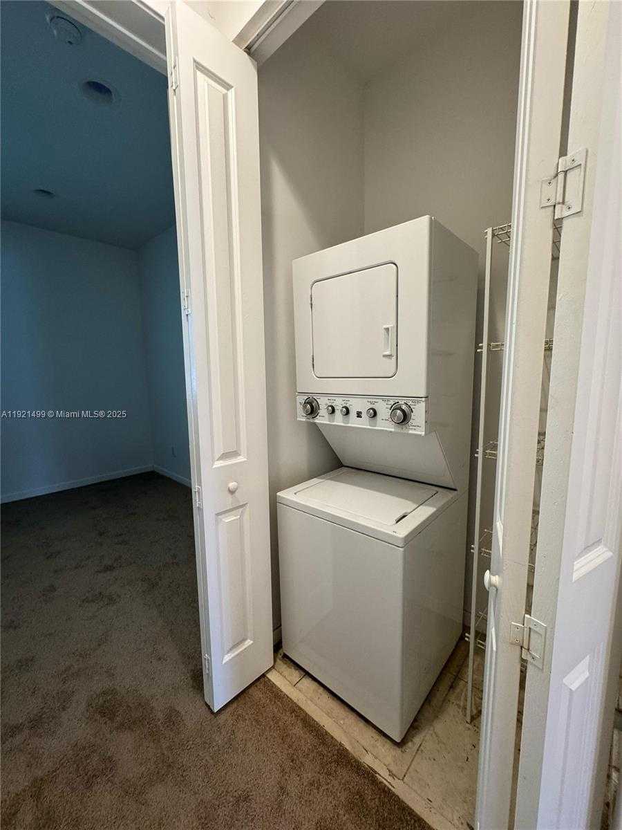 Imagen de Pequeño Objeto