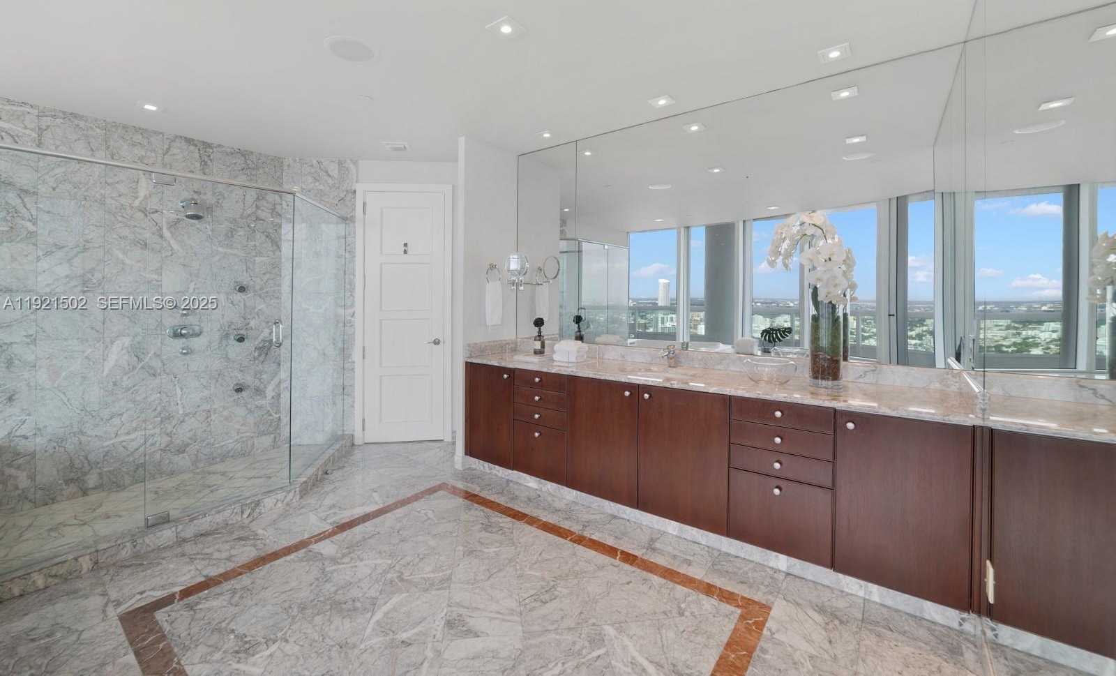 Small Image of 1643 BRICKELL AVE #4902, Miami Number 14