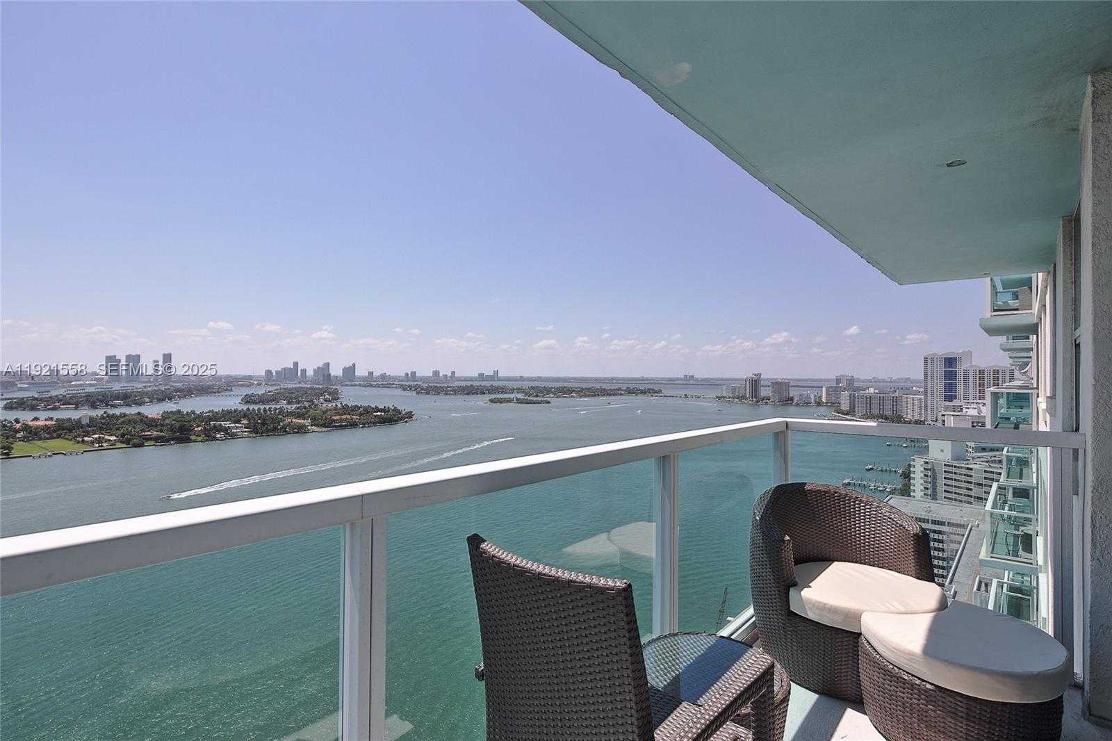 Small Image of 650 WEST AVE #2801, Miami Beach Number 4