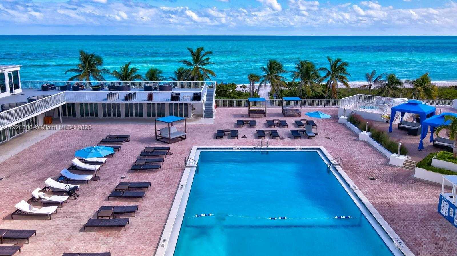 Small Image of 5401 COLLINS AVE #340, Miami Beach Number 10