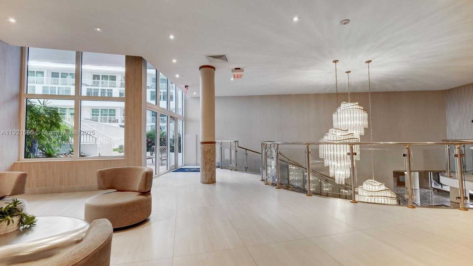 Small Image of 5401 COLLINS AVE #340, Miami Beach Number 22