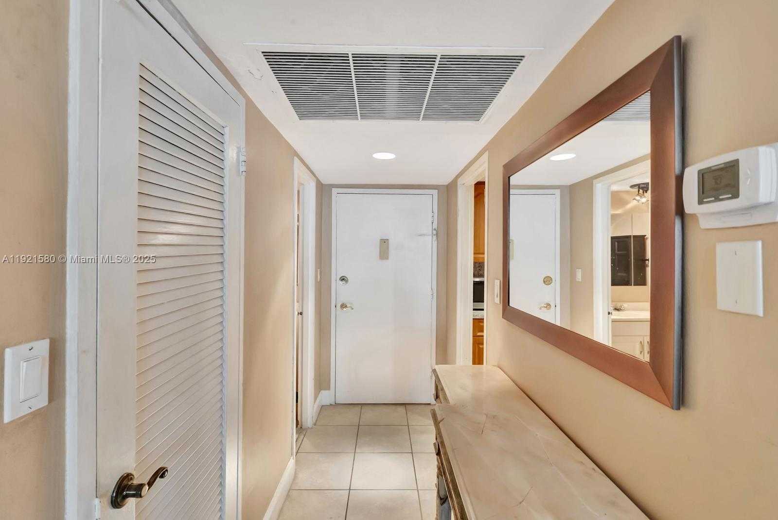 Small Image of 5401 COLLINS AVE #340, Miami Beach Number 52