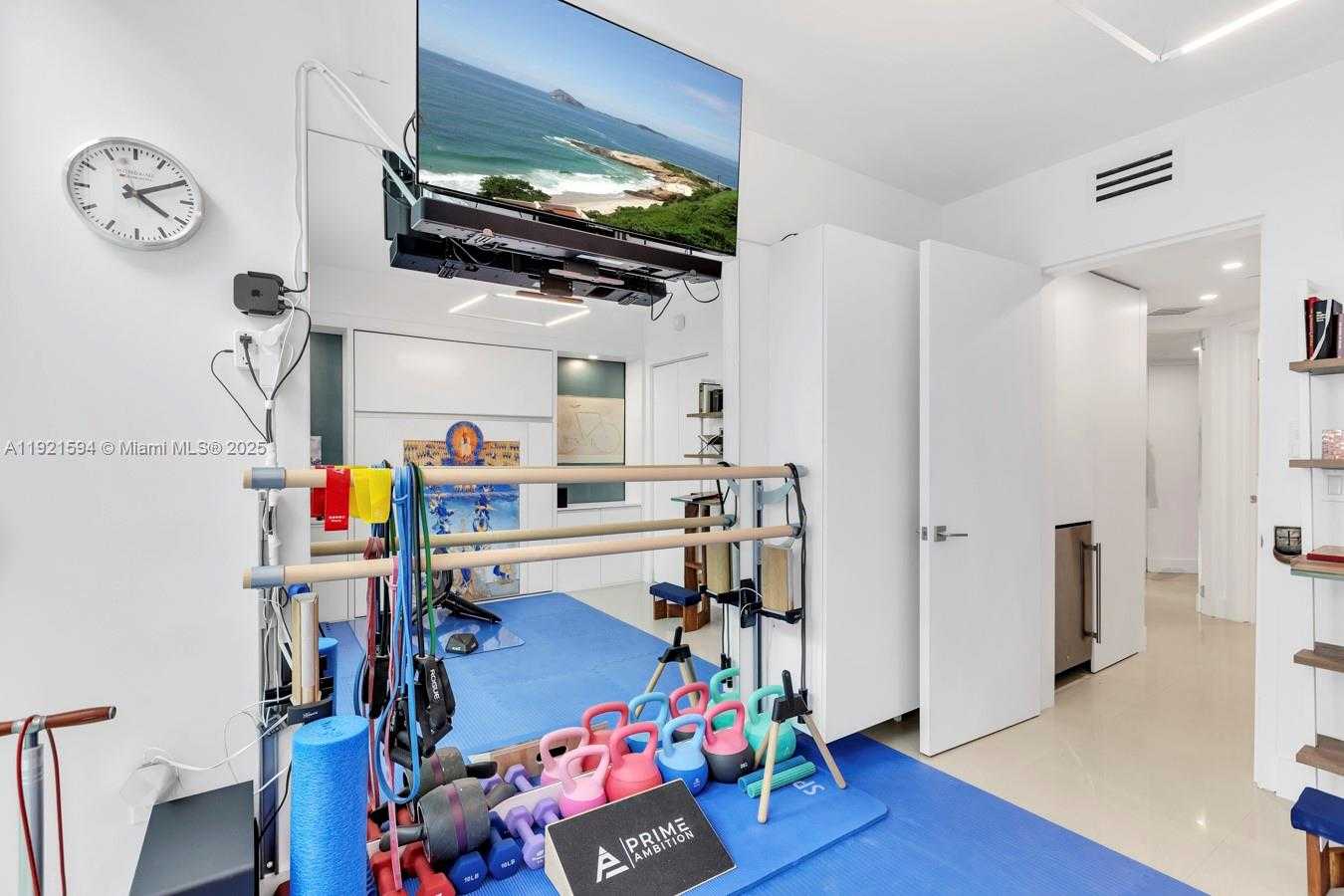 Imagen de Pequeño Objeto