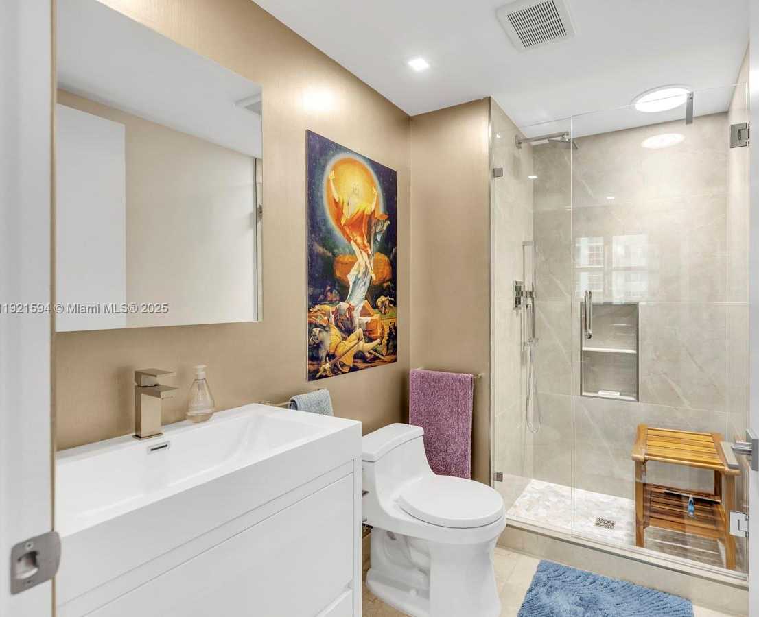 Imagen de Pequeño Objeto