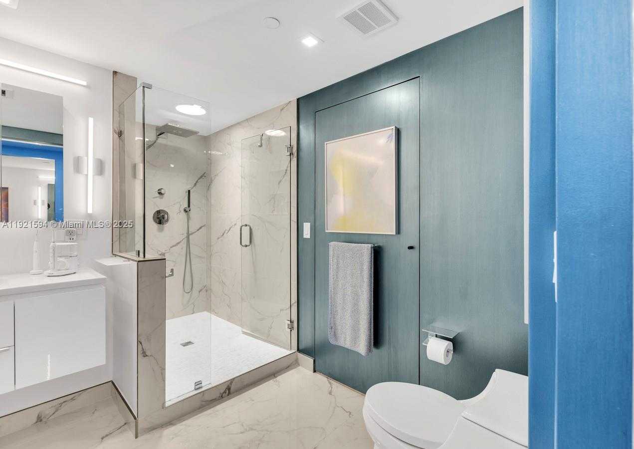 Imagen de Pequeño Objeto