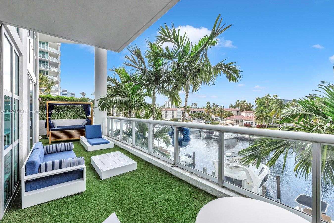 Imagen de Pequeño Objeto