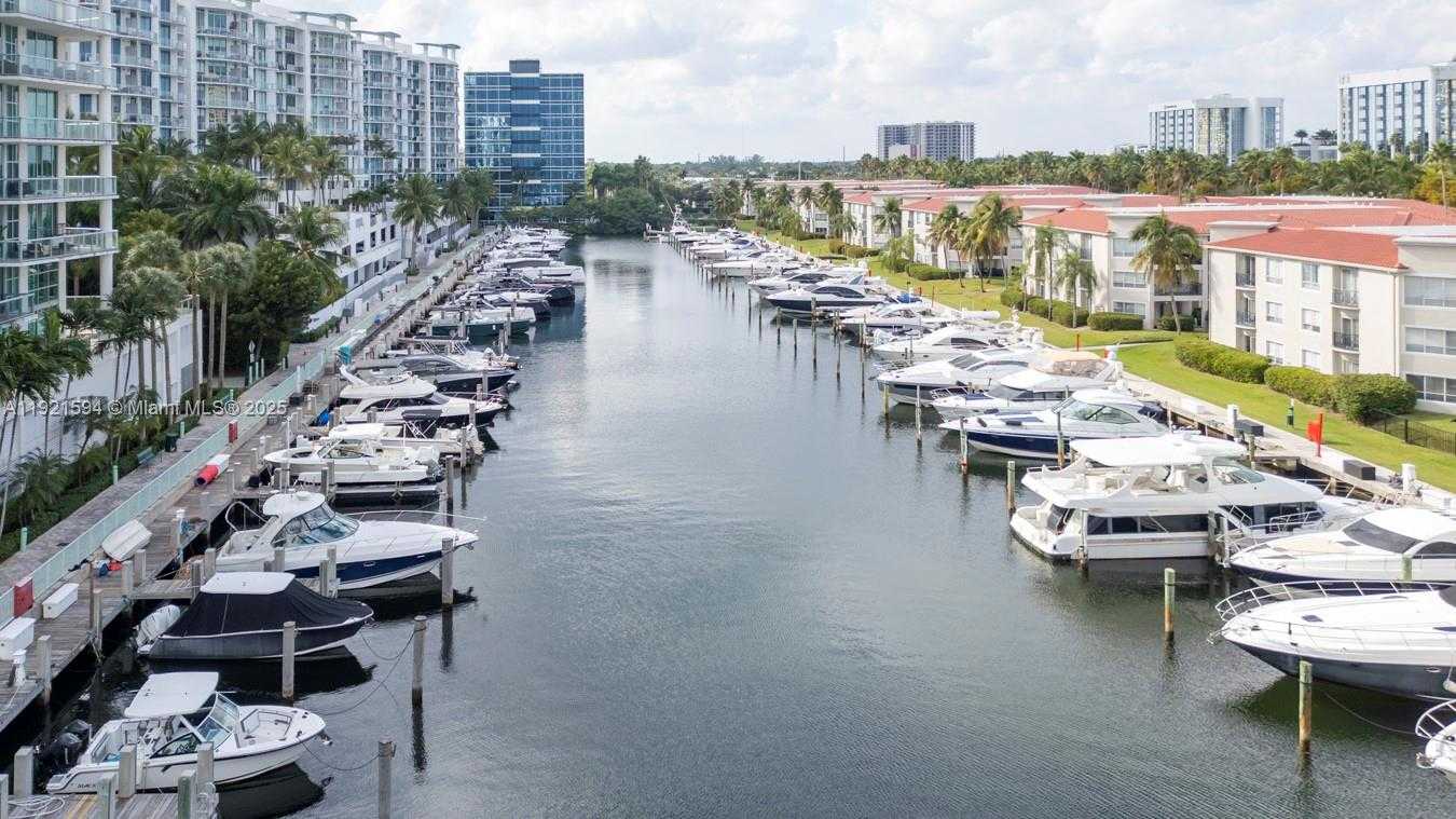 Imagen de Pequeño Objeto