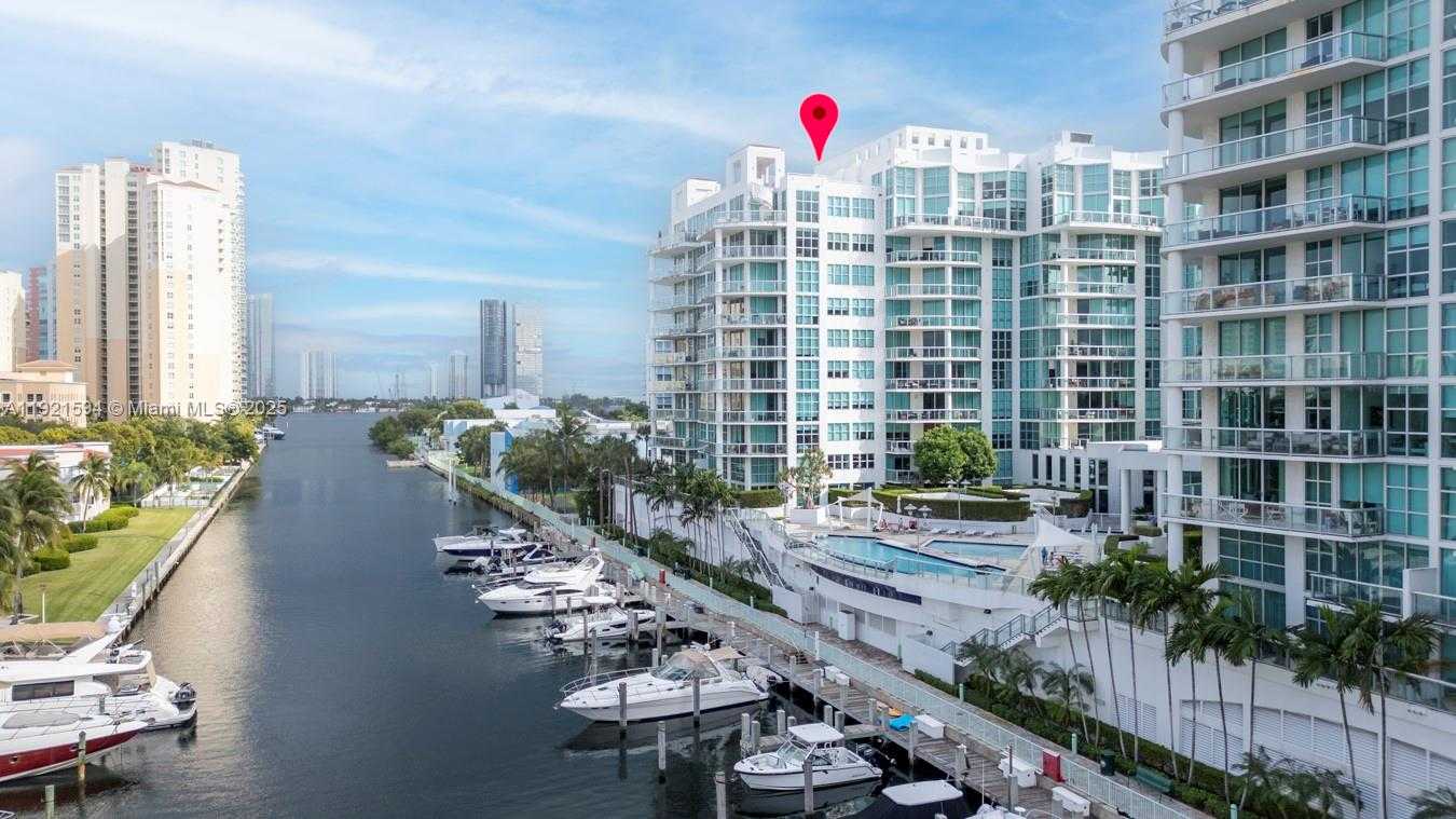 Imagen de Pequeño Objeto