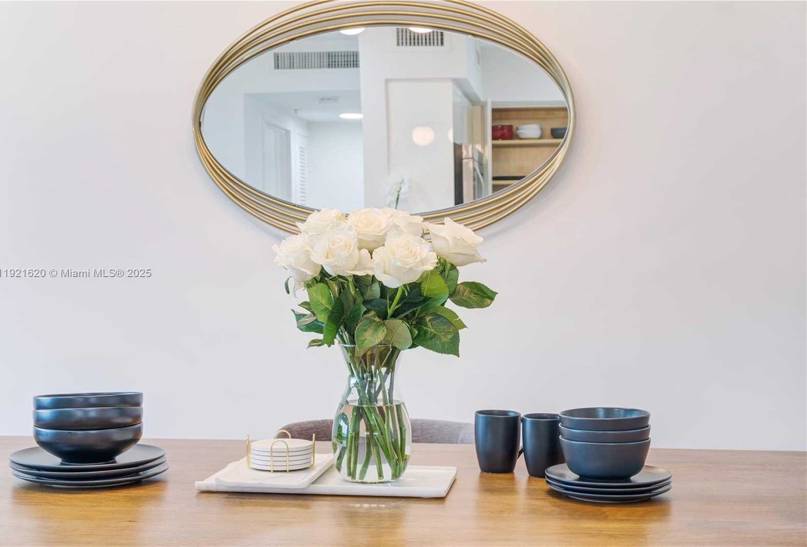 Small Image of 1500 BAY RD #1558S, Miami Beach Number 4