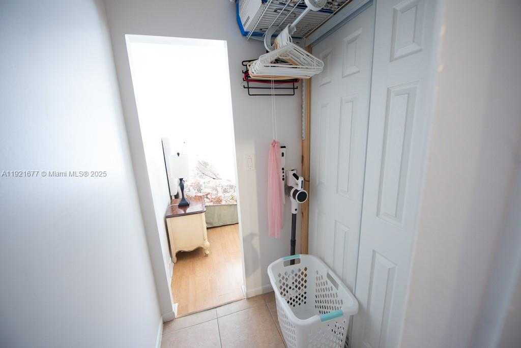 Small Image of 201 178TH DR #323, Sunny Isles Beach Number 34