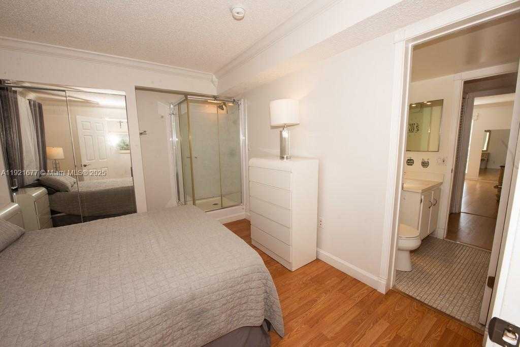 Small Image of 201 178TH DR #323, Sunny Isles Beach Number 41