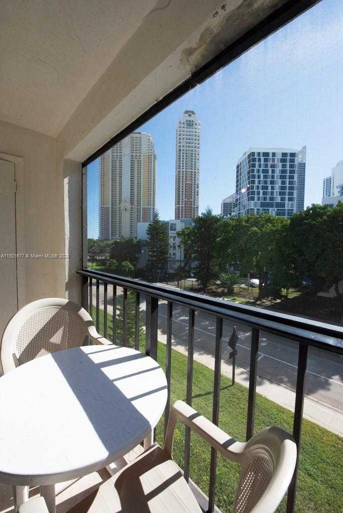 Small Image of 201 178TH DR #323, Sunny Isles Beach Number 51