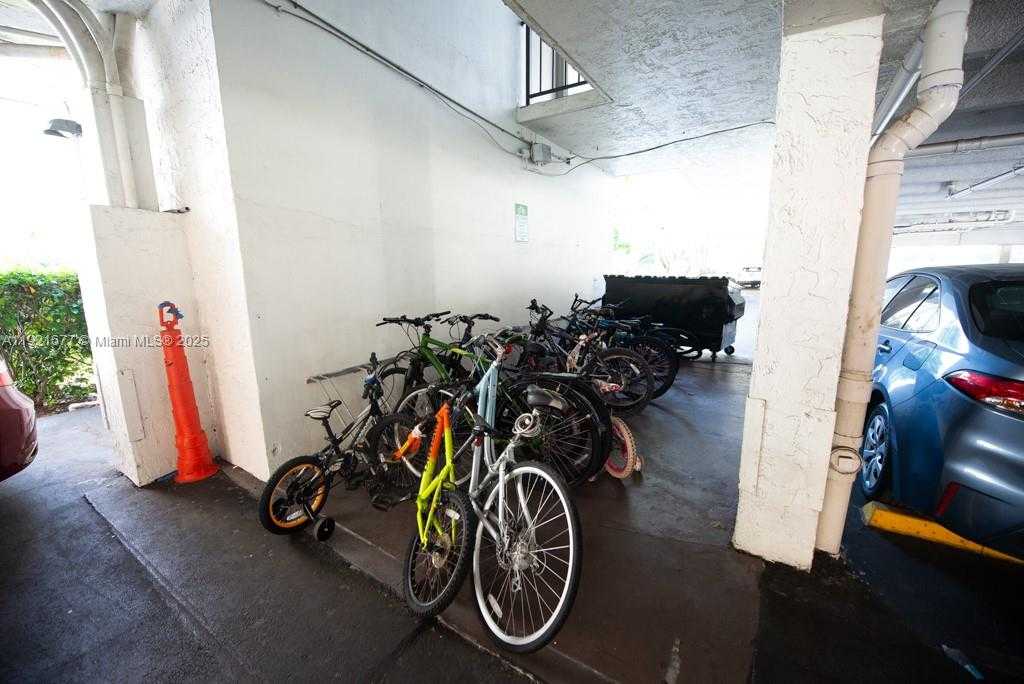 Small Image of 201 178TH DR #323, Sunny Isles Beach Number 72