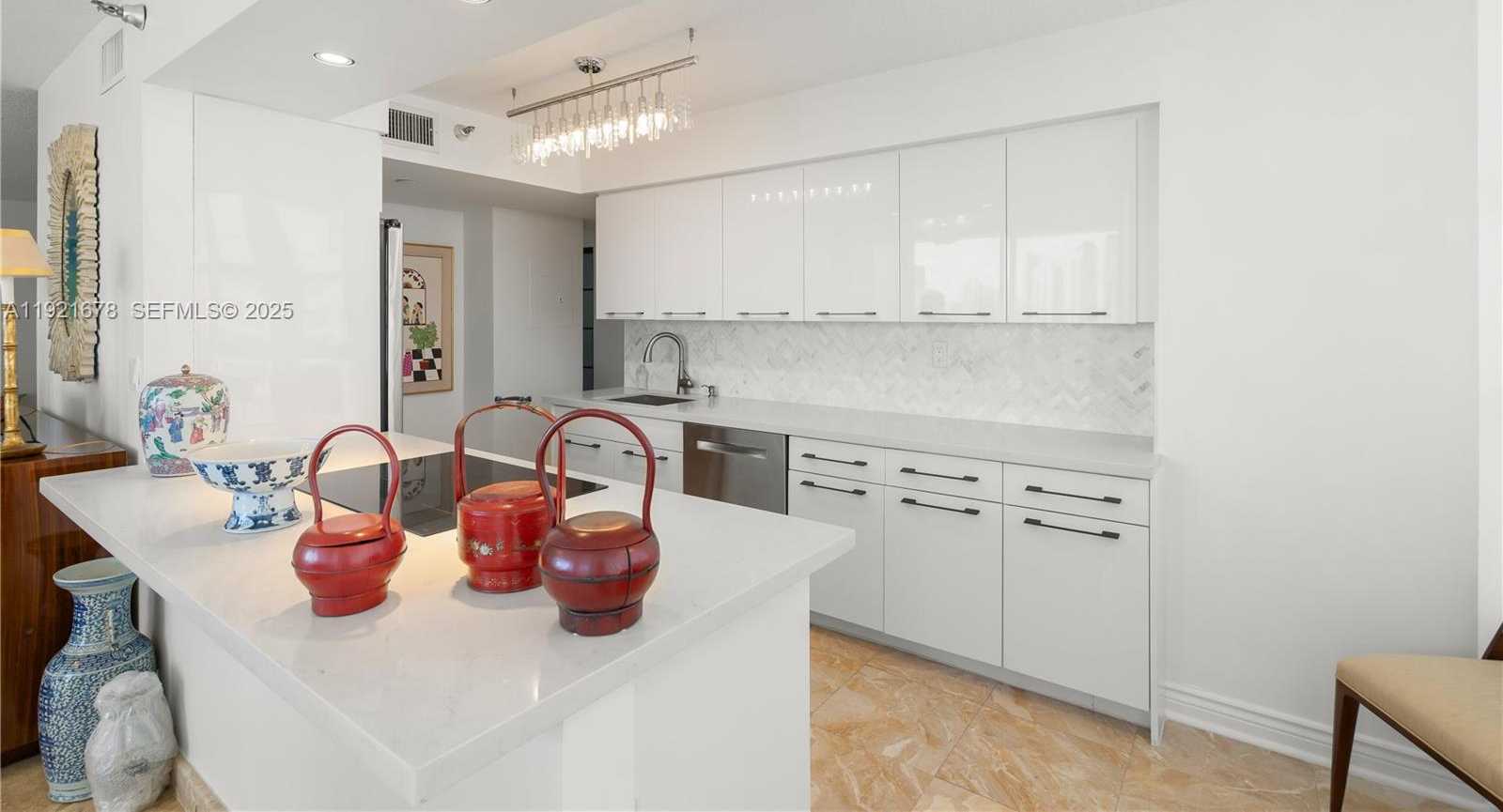 Imagen de Pequeño Objeto