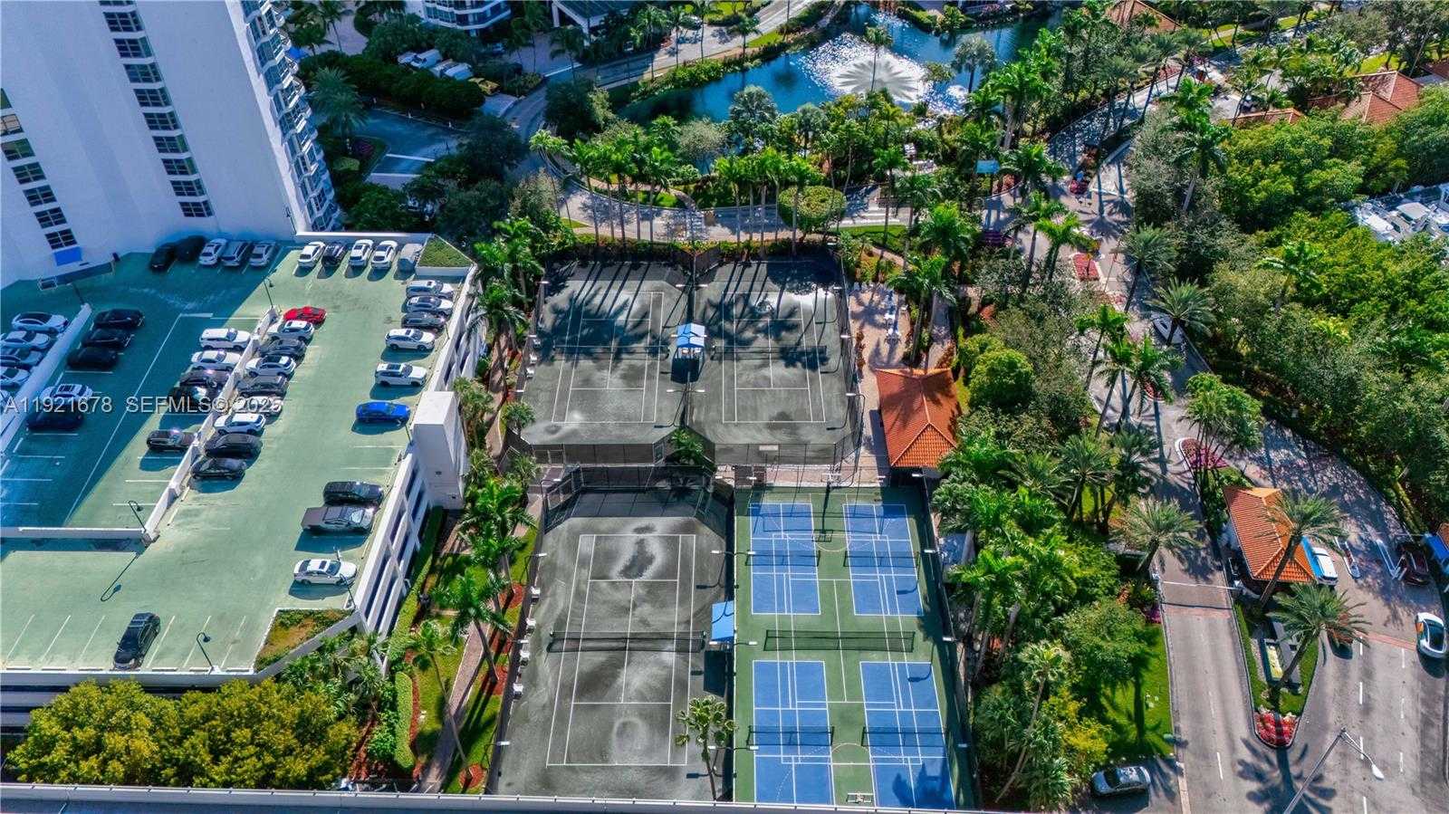 Imagen de Pequeño Objeto